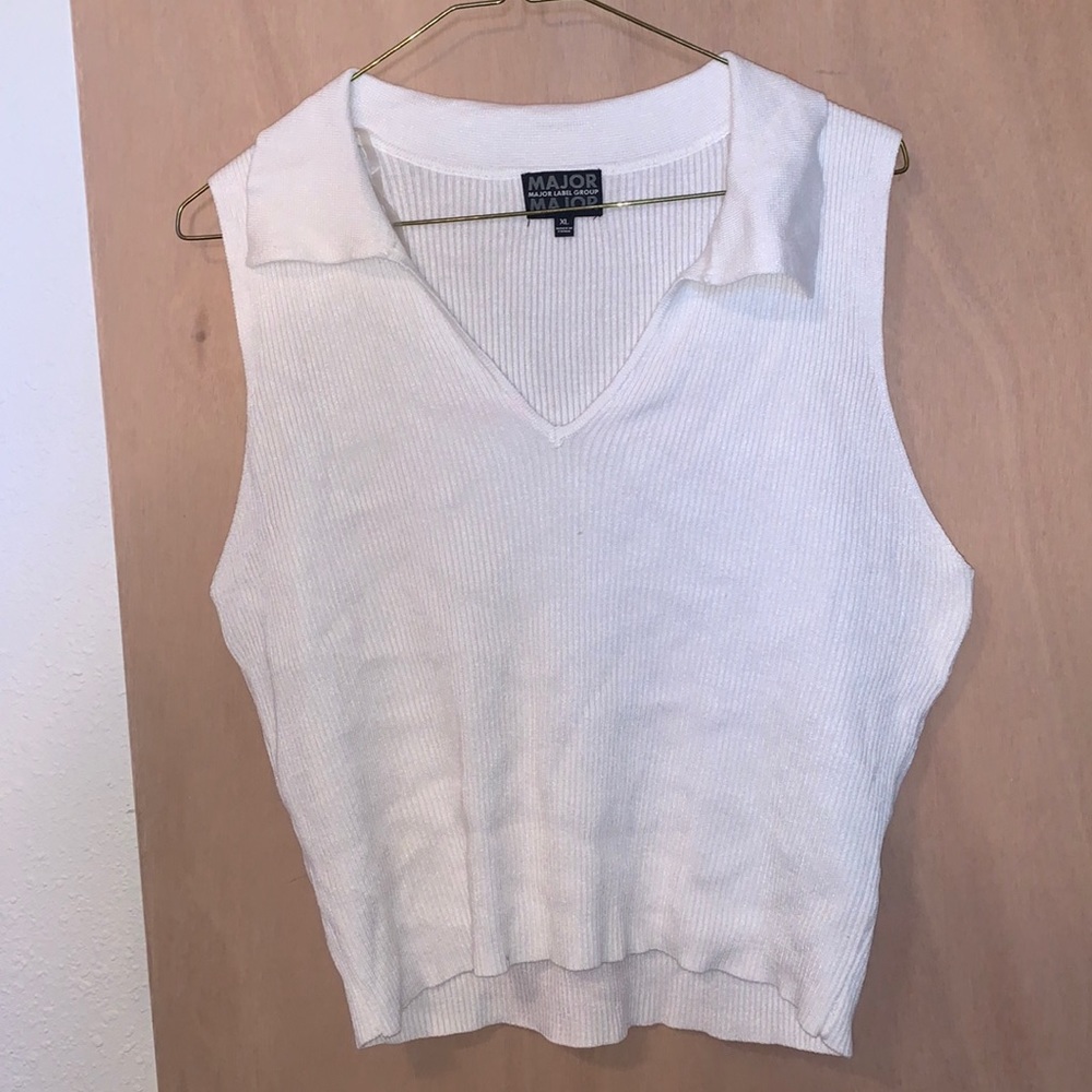 Sweater tank, collared, white, cropped, v-neck